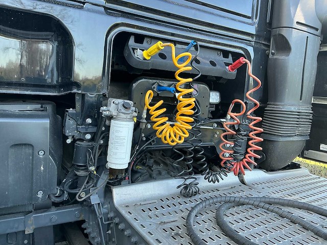 2019 daf xf 530 vrachtwagen - trekker - afbeelding 23 van  28