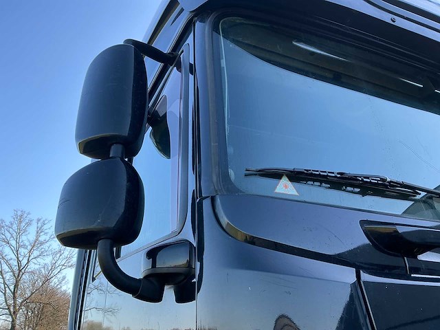 2019 daf xf 530 vrachtwagen - trekker - afbeelding 10 van  28