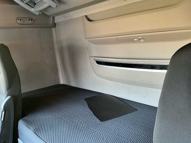 2019 daf xf 530 vrachtwagen - trekker - afbeelding 3 van  28