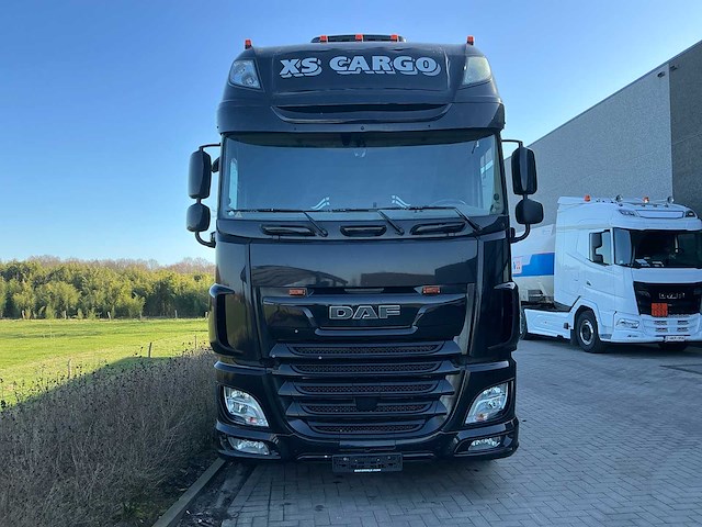 2019 daf xf 530 vrachtwagen - trekker - afbeelding 2 van  28