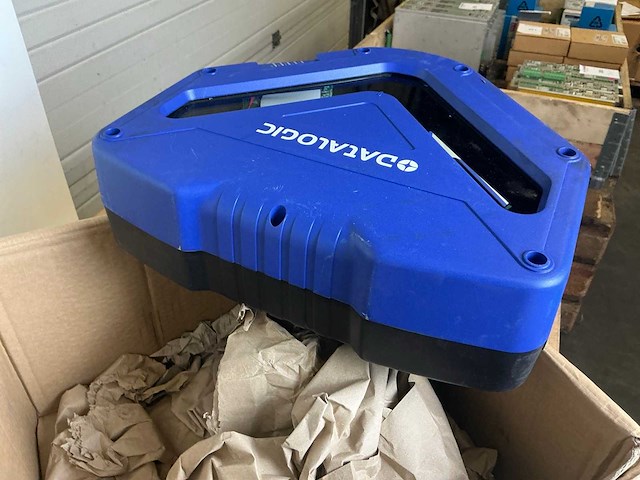 2019 datalogic dx8210-4100 industriële barcodescanner - afbeelding 4 van  7