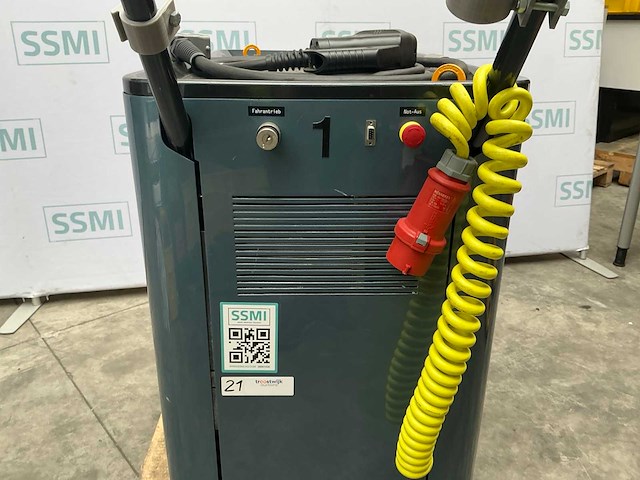 2019 designwerk parke p1 draagbare batterij / ev-lader - afbeelding 2 van  8