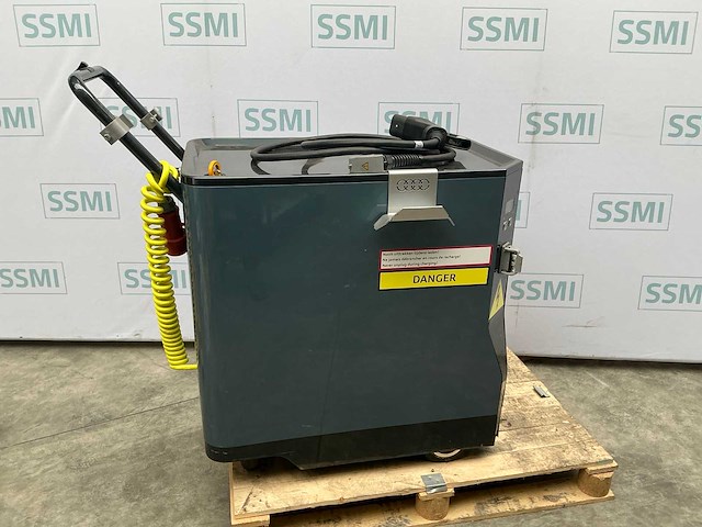 2019 designwerk parke p1 draagbare batterij / ev-lader - afbeelding 6 van  8