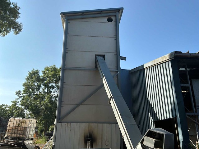 2019 diverse landbouw-/hop- of kruidendroogtoren - afbeelding 3 van  3