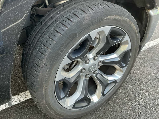 2019 dodge ram 1500 longhorn edition personenauto - afbeelding 29 van  41
