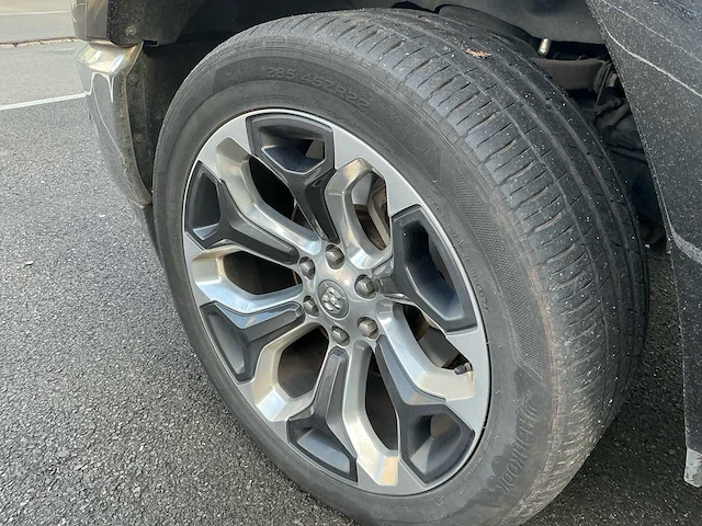 2019 dodge ram 1500 longhorn edition personenauto - afbeelding 32 van  41