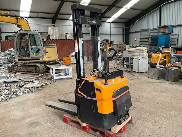 2019 electric stacker ua-aa15 stapelaar - afbeelding 3 van  10