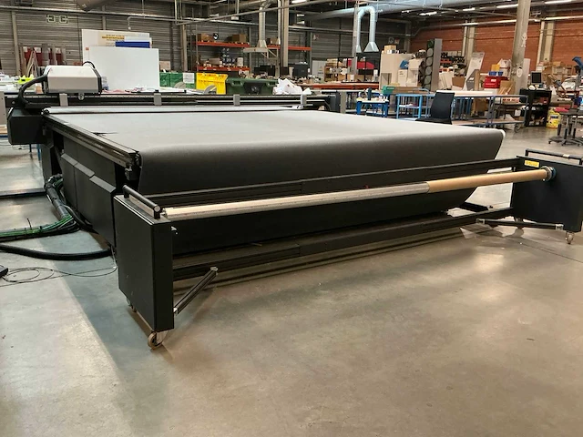 2019 esko-graphics kongsberg c64sc snij-/freesmachine - afbeelding 9 van  14