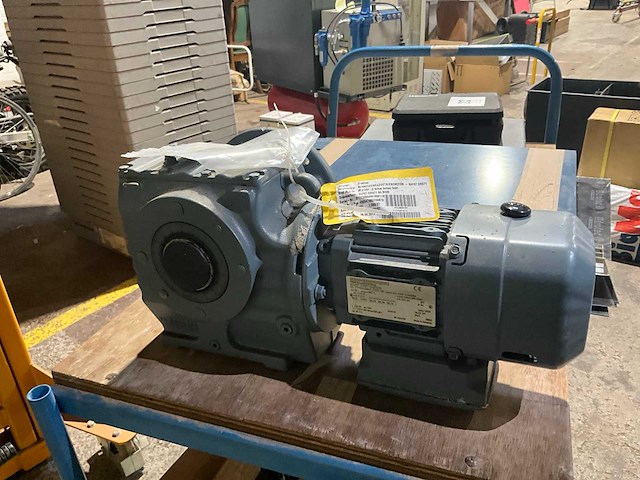 2019 eurodrive saf67 elektromotor - afbeelding 1 van  6