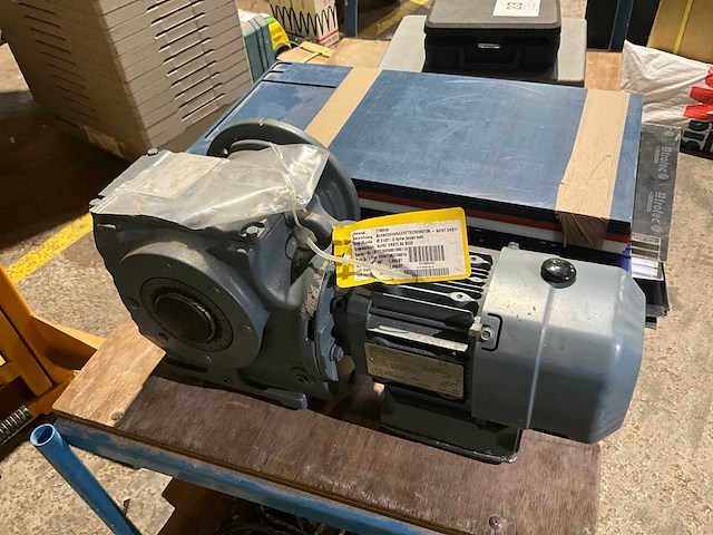 2019 eurodrive saf67 elektromotor - afbeelding 2 van  6