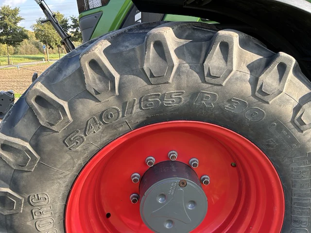 2019 fendt 720 vario vierwielaangedreven tractor - afbeelding 14 van  48