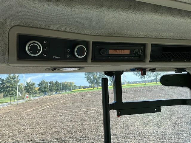 2019 fendt 720 vario vierwielaangedreven tractor - afbeelding 19 van  48