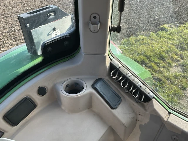 2019 fendt 720 vario vierwielaangedreven tractor - afbeelding 20 van  48