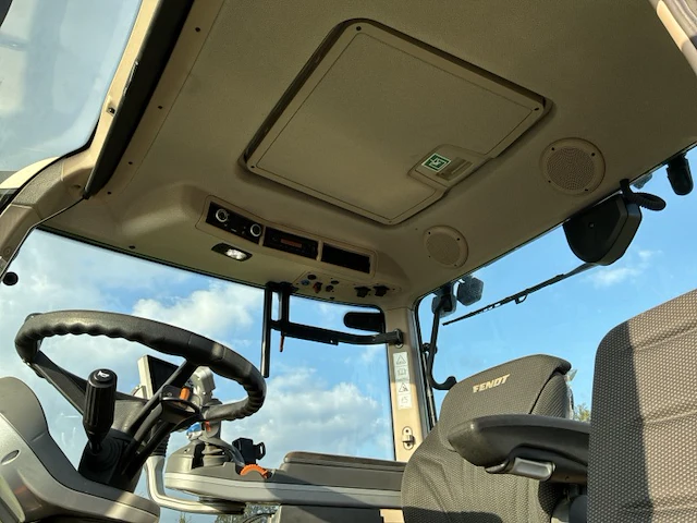 2019 fendt 720 vario vierwielaangedreven tractor - afbeelding 33 van  48