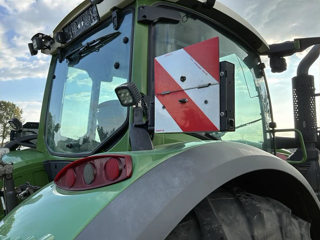 2019 fendt 720 vario vierwielaangedreven tractor - afbeelding 37 van  48