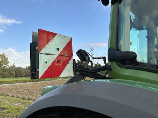2019 fendt 720 vario vierwielaangedreven tractor - afbeelding 38 van  48