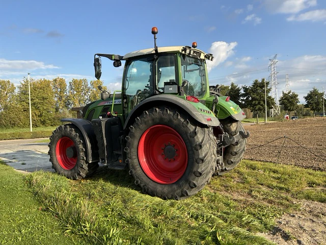 2019 fendt 720 vario vierwielaangedreven tractor - afbeelding 34 van  48