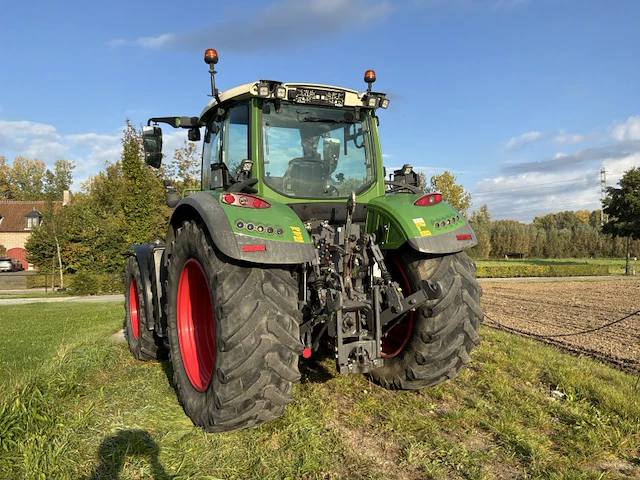 2019 fendt 720 vario vierwielaangedreven tractor - afbeelding 44 van  48