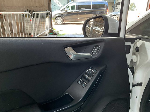 2019 ford fiesta personenauto - afbeelding 8 van  34