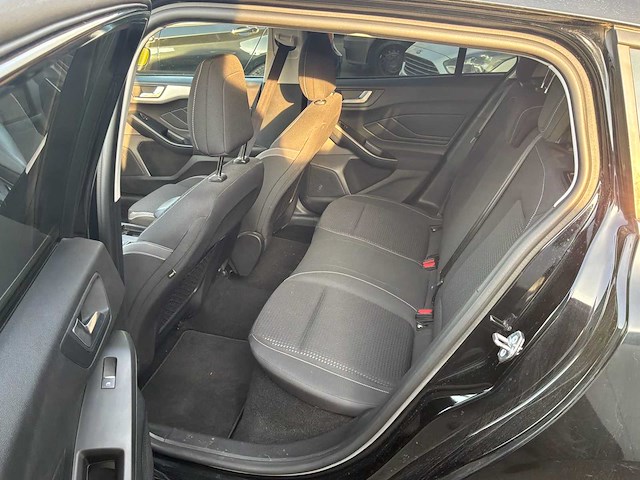 2019 ford focus deh auto - afbeelding 12 van  27