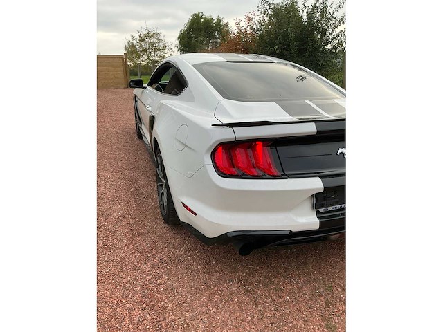 2019 ford mustang fastback personenauto - afbeelding 43 van  45