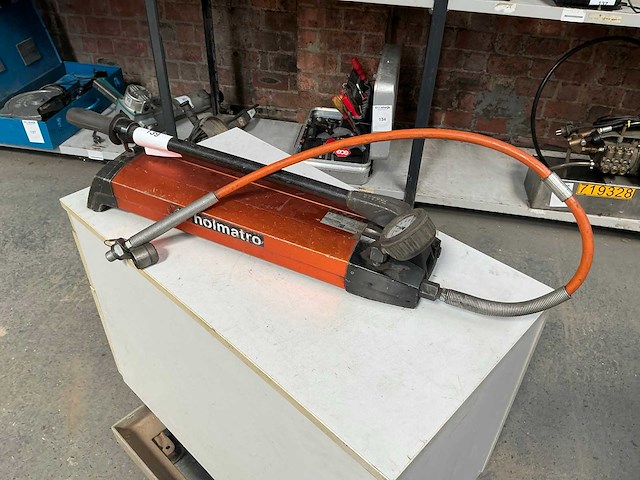 2019 holmatro pa 18 h2 hydraulisch handpomp - afbeelding 2 van  5