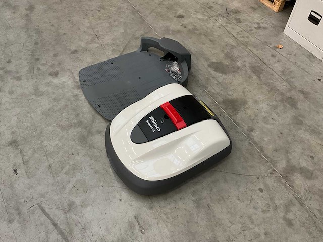 2019 honda hrm 520 robotmaaier - afbeelding 1 van  10