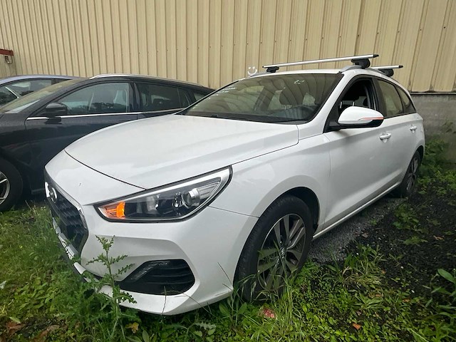 2019 hyundai i30 personenauto - afbeelding 1 van  27