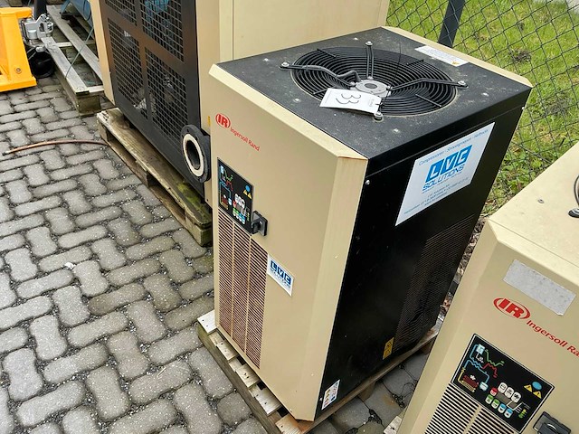 2019 ingersoll rand d300in-a luchtdroger - afbeelding 1 van  4