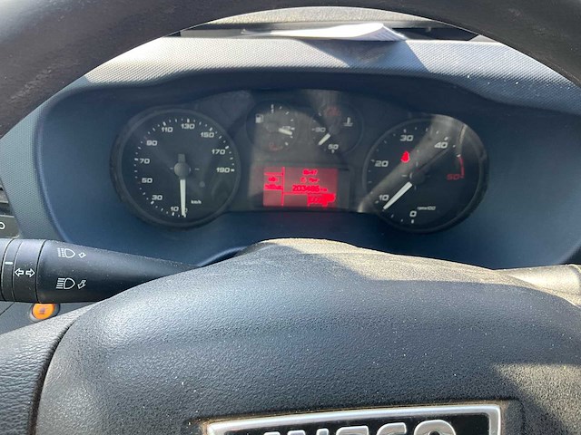 2019 iveco daily 35s18 - 3l - automaat- airco lichte vracht - afbeelding 28 van  52