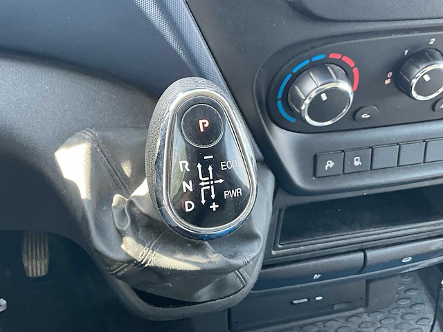 2019 iveco daily 35s18 - 3l - automaat- airco lichte vracht - afbeelding 31 van  52