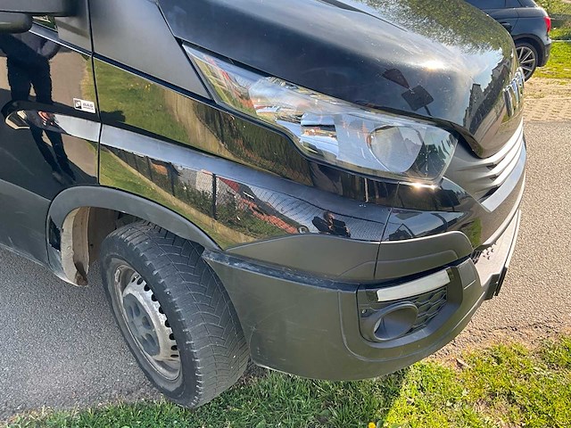 2019 iveco daily 35s18 - 3l - automaat- airco lichte vracht - afbeelding 49 van  52