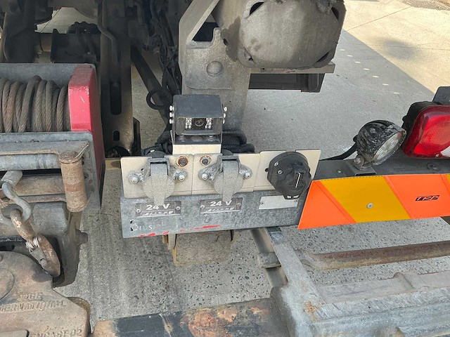 2019 iveco eurocargo 120-220 takelvrachtwagen low loader - afbeelding 41 van  44