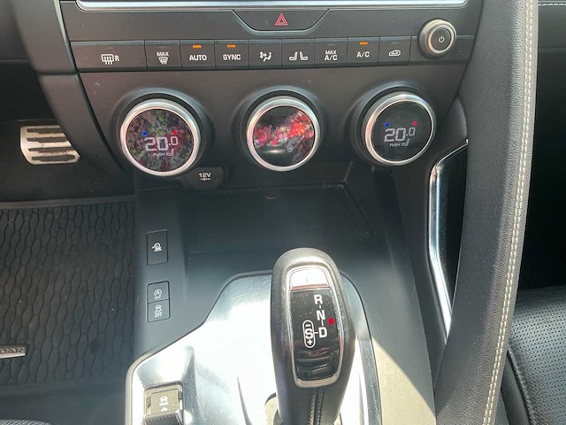 2019 jaguar e-pace - afbeelding 19 van  56