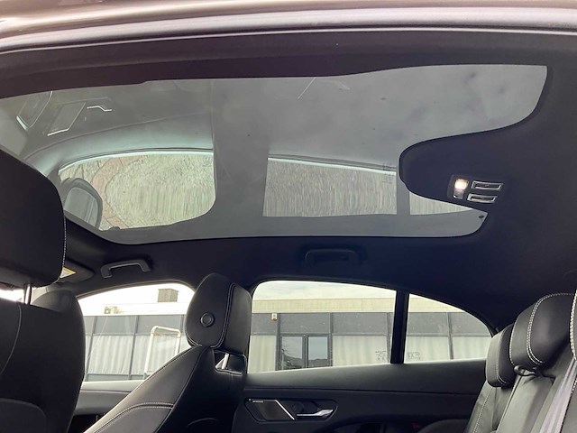 2019 jaguar ev400 i-pace personenauto - afbeelding 7 van  35