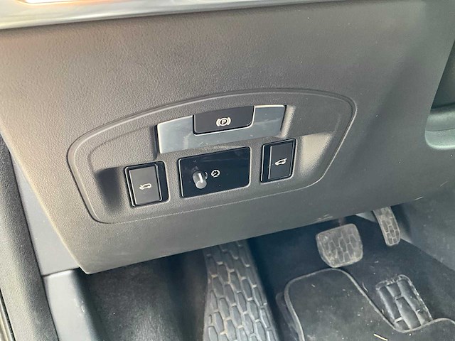 2019 jaguar ev400 i-pace personenauto - afbeelding 24 van  35