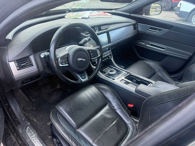 2019 jaguar xf personenauto - afbeelding 31 van  32