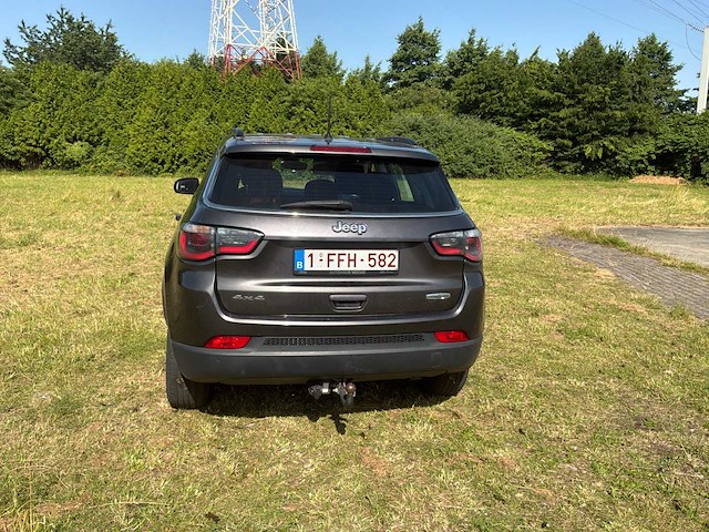 2019 jeep compass car - afbeelding 33 van  46
