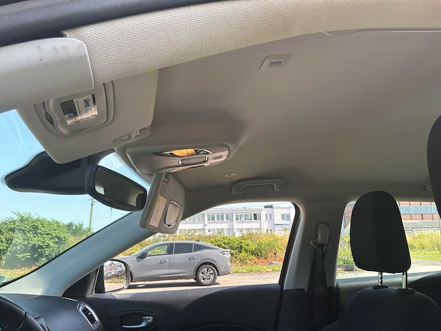 2019 jeep compass car - afbeelding 13 van  46