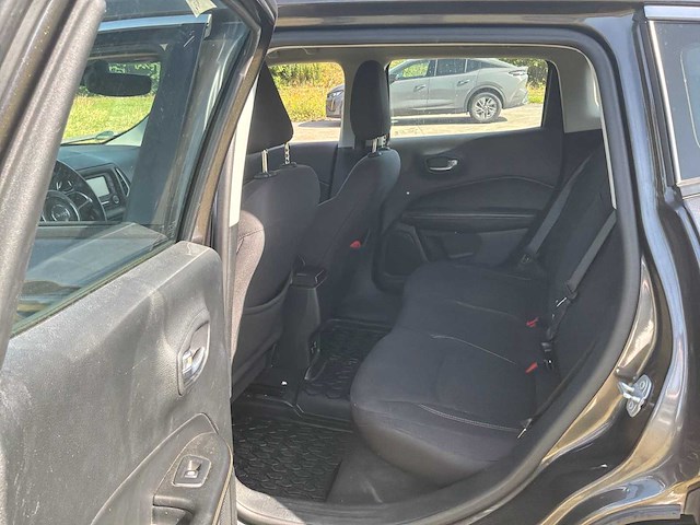 2019 jeep compass car - afbeelding 15 van  46