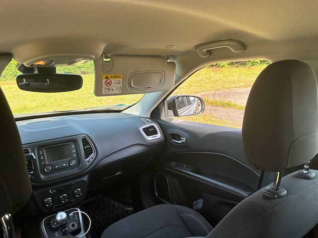2019 jeep compass car - afbeelding 18 van  46