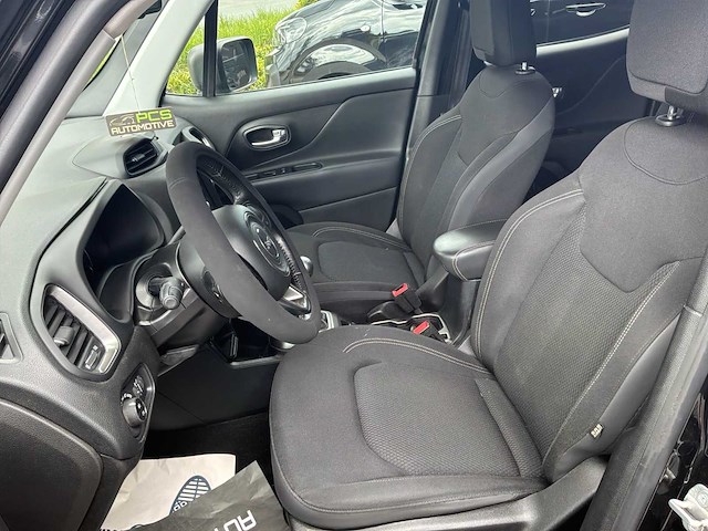 2019 jeep renegade personenauto - afbeelding 4 van  30