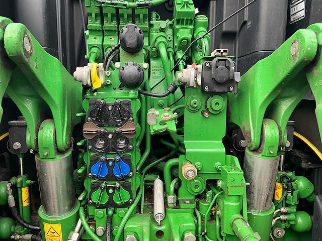 2019 john deere 6250r vierwielaangedreven landbouwtractor - afbeelding 7 van  27