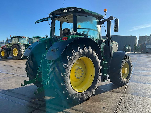 2019 john deere 6r215 vierwielaangedreven landbouwtractor - afbeelding 19 van  23