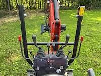 2019 kubota u10-3 minigraafmachine met extra hydraulische leiding, sorteergrijper en 3 bakken - afbeelding 2 van  30