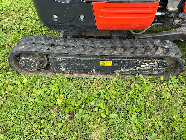 2019 kubota u10-3 minigraafmachine met extra hydraulische leiding, sorteergrijper en 3 bakken - afbeelding 16 van  30
