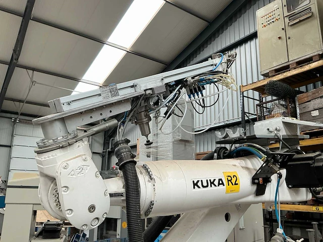 2019 kuka industriële robot - afbeelding 8 van  9