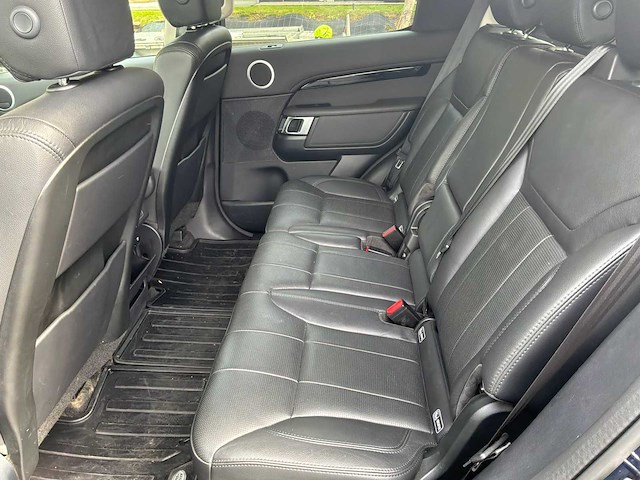 2019 land rover discovery suv - afbeelding 18 van  29
