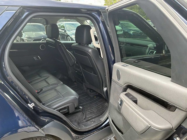 2019 land rover discovery suv - afbeelding 20 van  40