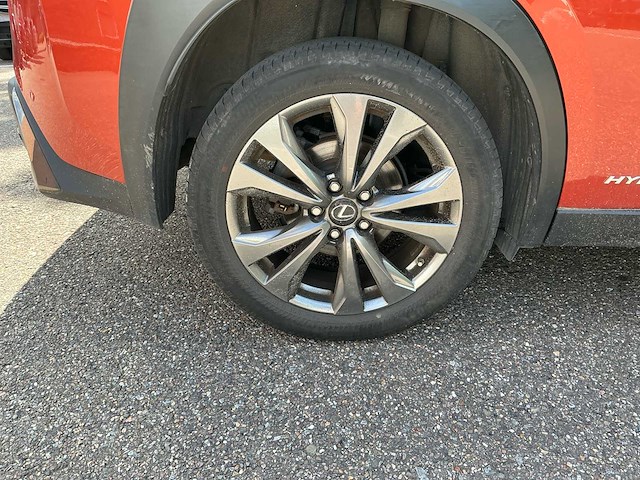 2019 lexus ux250h personenauto - afbeelding 3 van  24